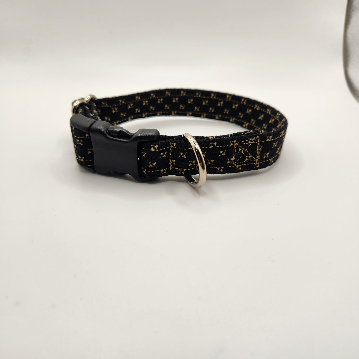 The Bentley - Collar